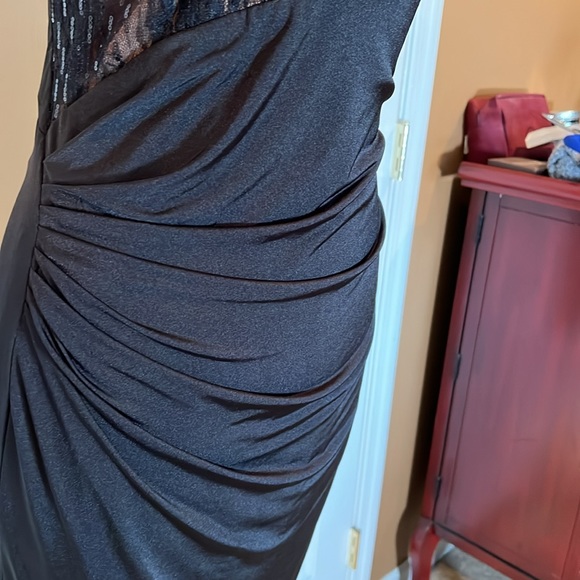 Anne Klein black dress with lace and sequin top and ruching SZ 6 - Picture 3 of 9